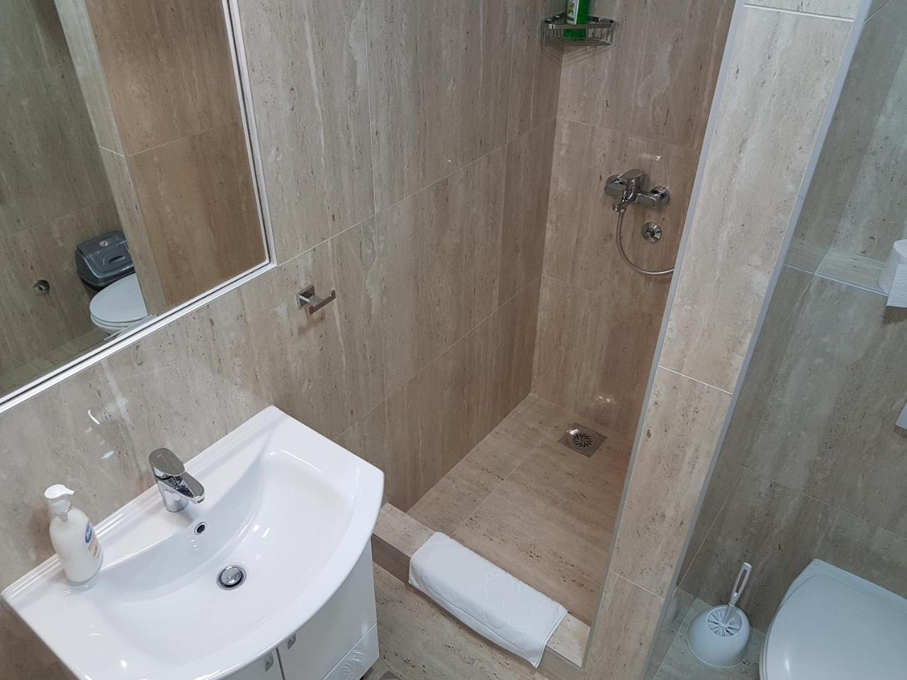 Apartman Simic 2 Valjevo Exterior foto
