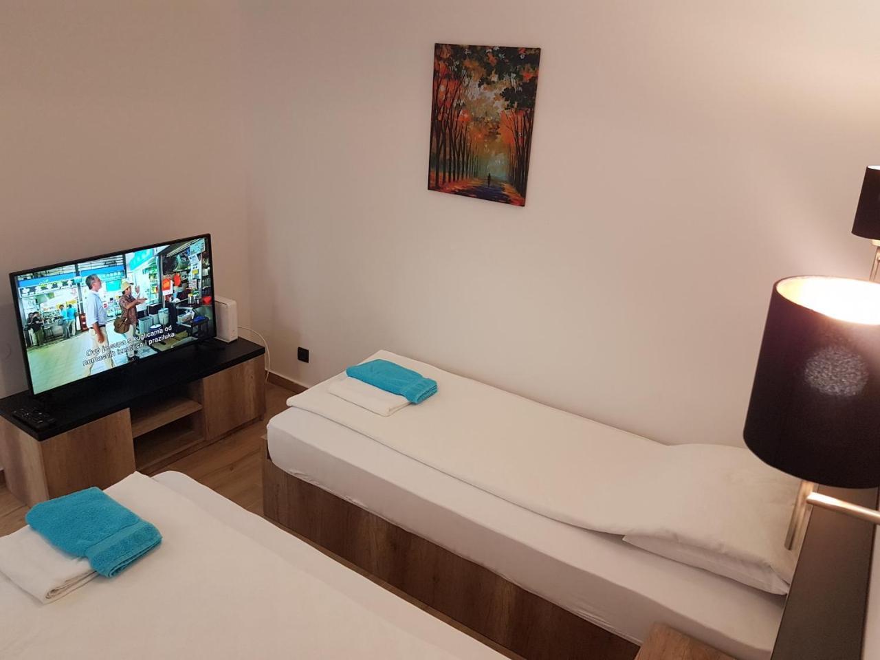 Apartman Simic 2 Valjevo Exterior foto
